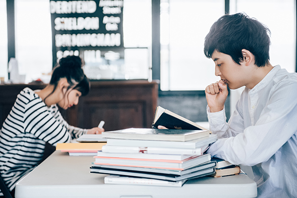 读西班牙内布里哈大学在职研究生要考试吗，报考条件和要求有哪些？.jpg