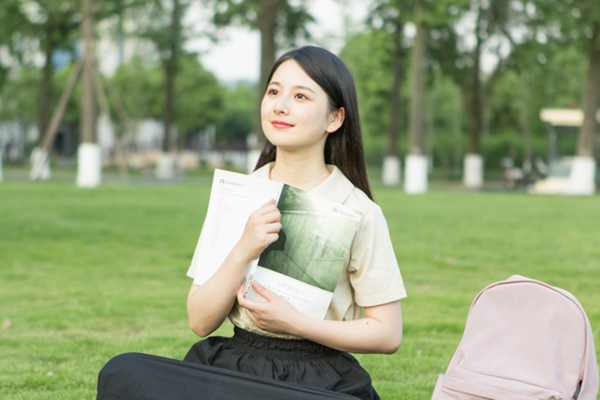 北京师范大学在职研究生考试包过吗，通过考试容易吗？.jpg