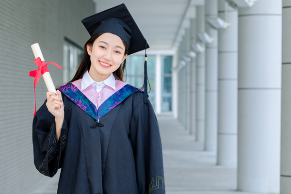 读西南政法大学在职研究生需要毕业论文吗，毕业的学历认可度怎么样？.jpg