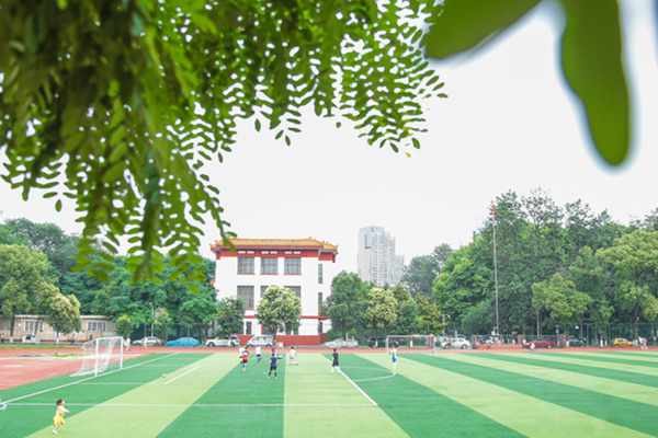 读西安建筑科技大学在职研究生需要毕业论文吗，毕业的学历认可度怎么样？.jpg