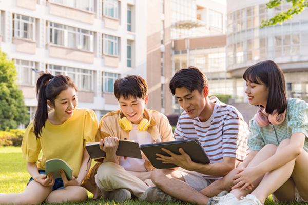 上香港浸会大学在职研究生是不是没什么用处，有没必要报考呢？jpg